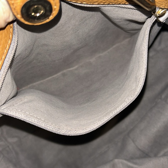 Vince Camuto bag - Picture 7 of 11